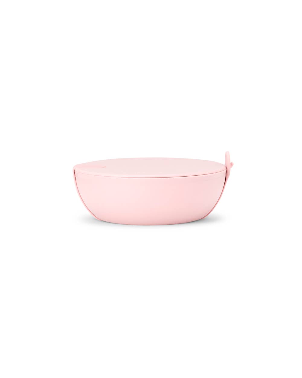 Porter Lunch Bowl with silicone strap securing the lid, blush color. 